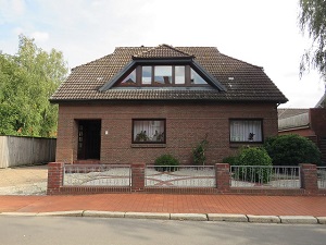 1-das-Haus 300